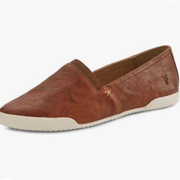 Frye Melanie Slip On Shoes Crafted from Premium Leather in Size 8M - Picture 1 of 16